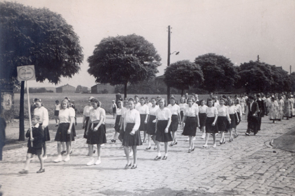 zdjęcie okładki [Chór "Jutrzenka" Bielszowice - Okręgowy XVII Zjazd Śpiewaczy Bielszowice 22.06.1947 r.]