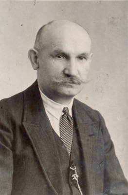 zdjęcie okładki [Antoni Szpilka współzałożyciel chóru "Słowiczek". Prezes 16.10-10.12.1923 r.]
