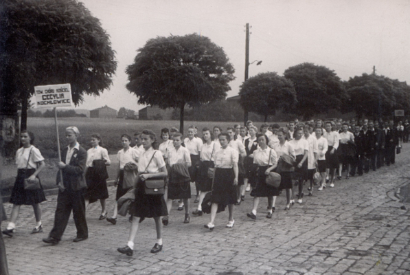 zdjęcie okładki Towarzystwo Chóru Kościelnego "Cecylia" Kochłowice [Okręgowy XVII Zjazd Śpiewaczy Bielszowice 22.06.1947 r.]