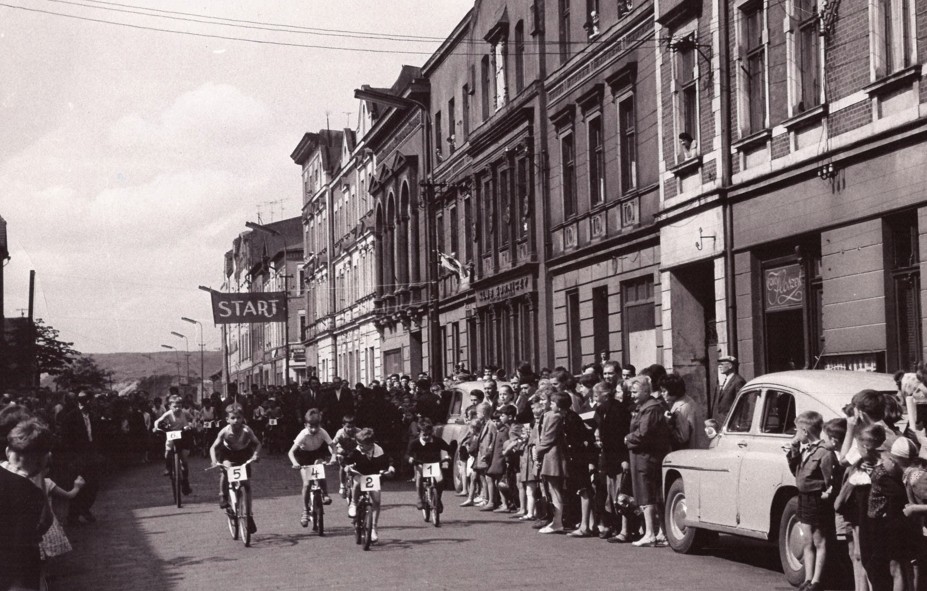 zdjęcie okładki Ul. Dąbrowskiego 18 - Wirek