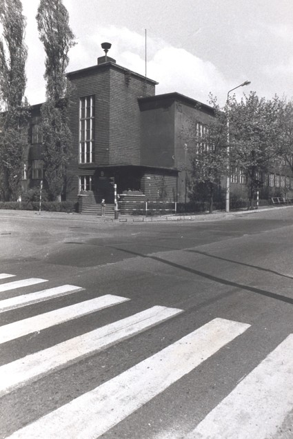 zdjęcie okładki Ul. 1 Maja i ul. Jankowskiego, szkoła - Wirek