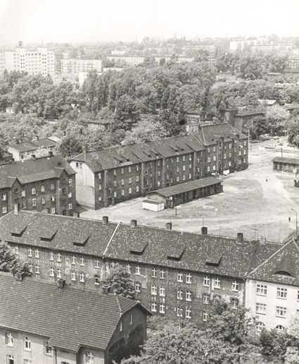 zdjęcie okładki Panorama z wieży kościoła par. pw. św. Wawrzyńca w stronę płn. - Wirek